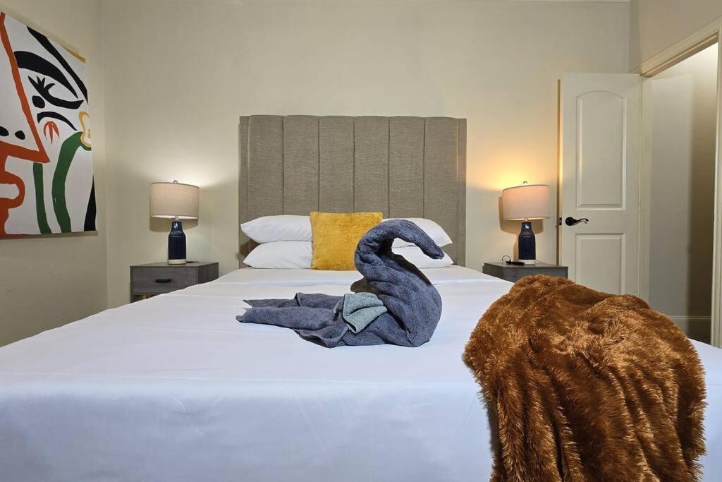 Modern Galleria Gem Private Jacuzzi 3 Br Houston Buitenkant foto